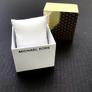 Michael Kors Monogram Gold/White Jewelry Gift Box w/Jewelry Pillow